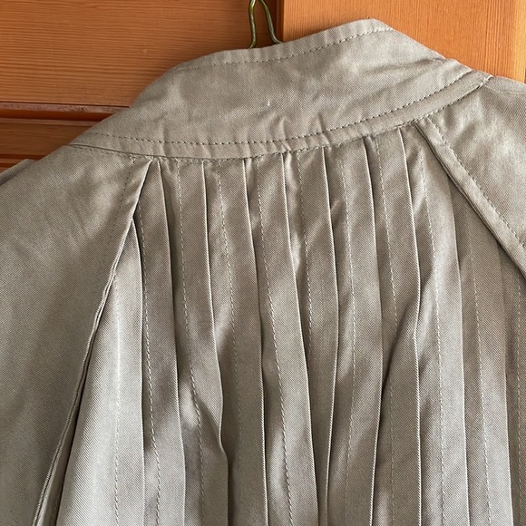 NWOT Daughters of the Liberation - Lightweight cropped jacket - Picture 8 of 14